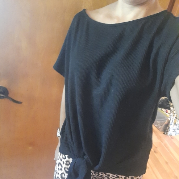 Shirt - Picture 4 of 5